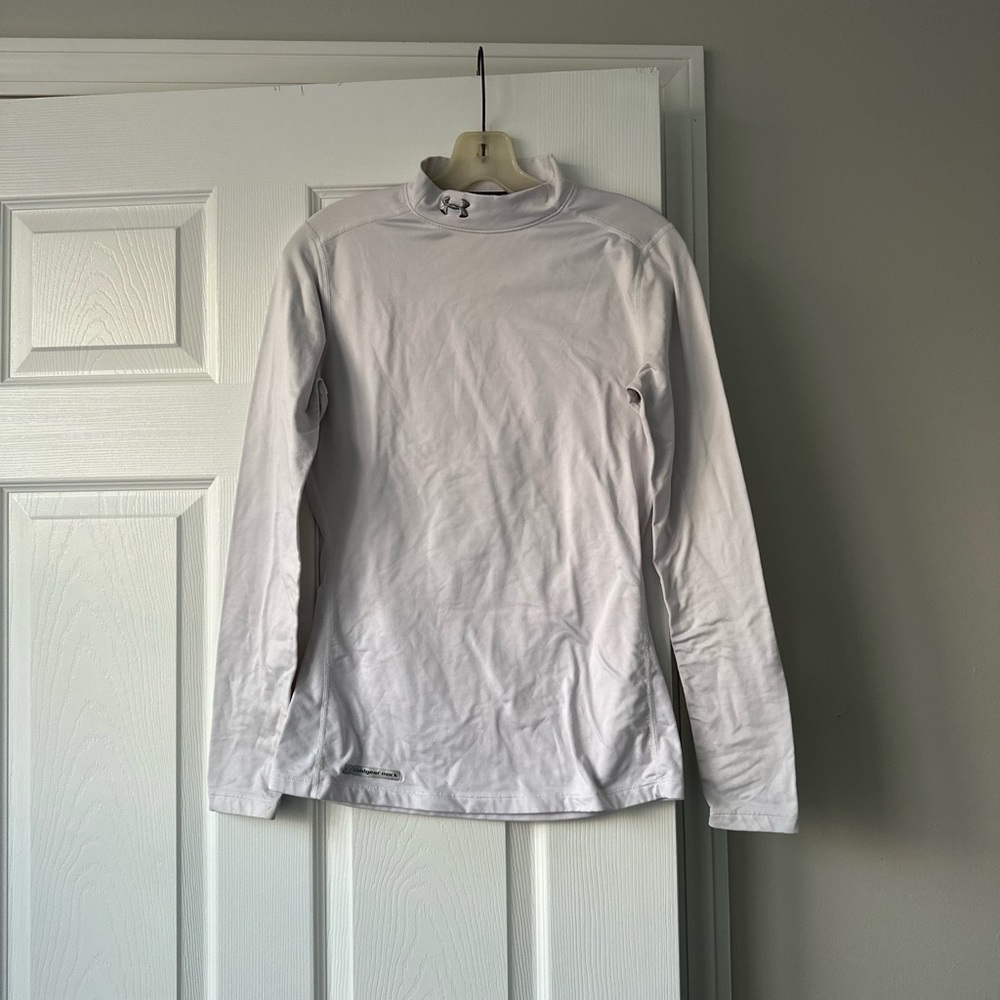 White Long Sleeve Under Armour Size Medium Undershirt/Baselayer